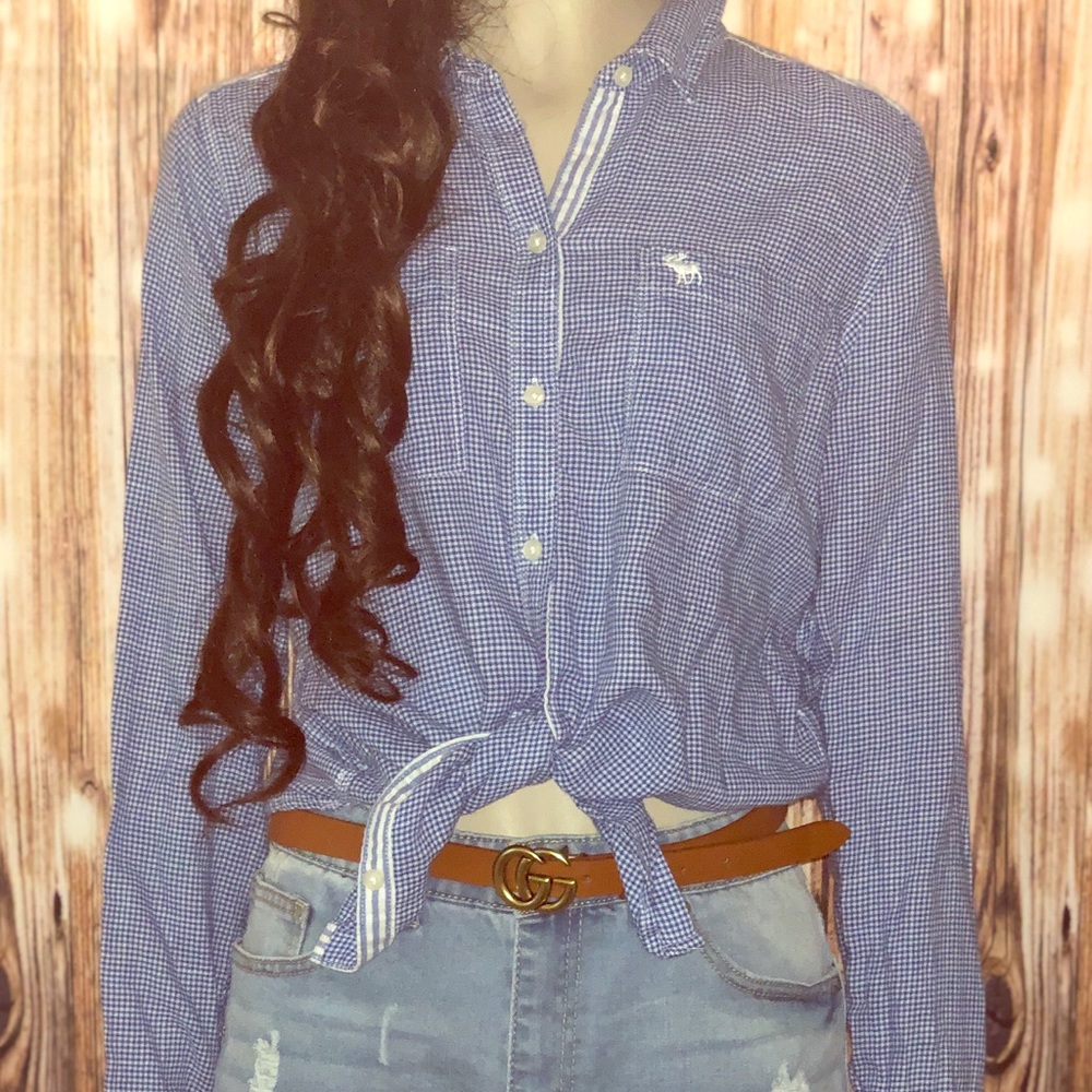 Abercrombie and Fitch high low gingham button up